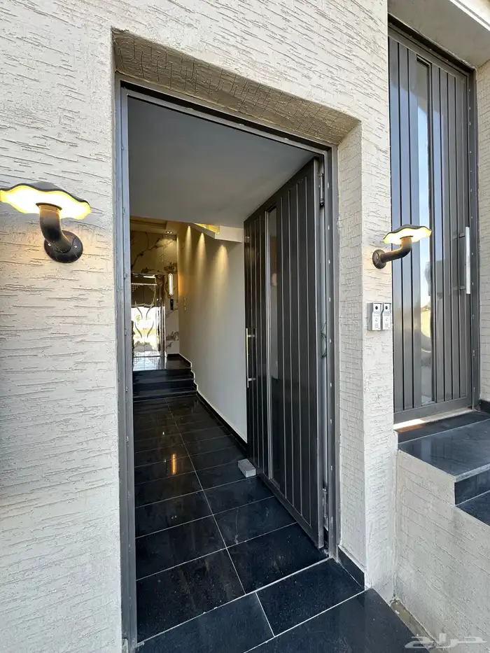 للبيع شقق فاخرة نظام ادوار حي المعارض طريق ابها الخميس 20