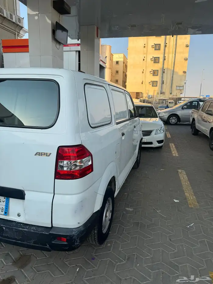 سوزوكي فان بضاعه للبيع APV مفحوص ومجدد الموقع جنوب جده 4