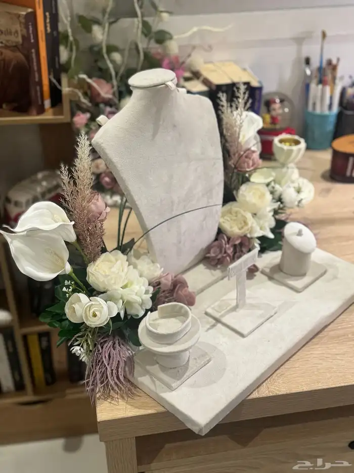 ستاند خطوبة نظيف جدا 1