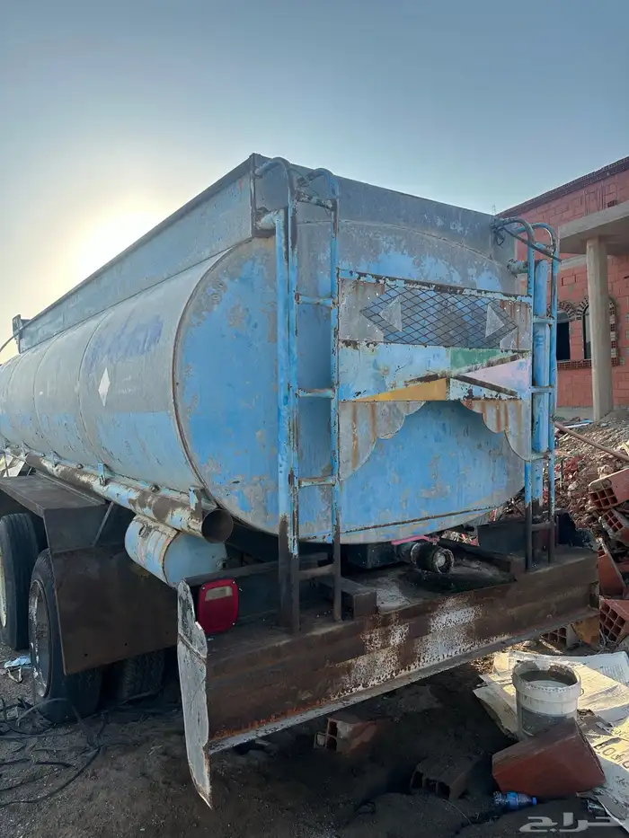 تانكي وايت نظيف 1