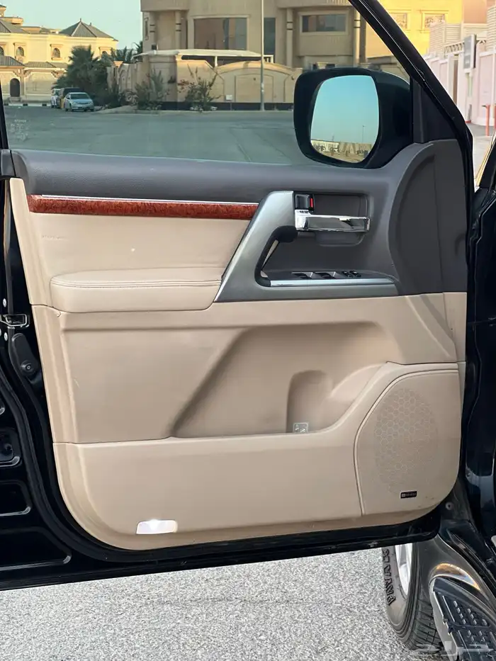 VX-R 2012 مكينة 5.7 12