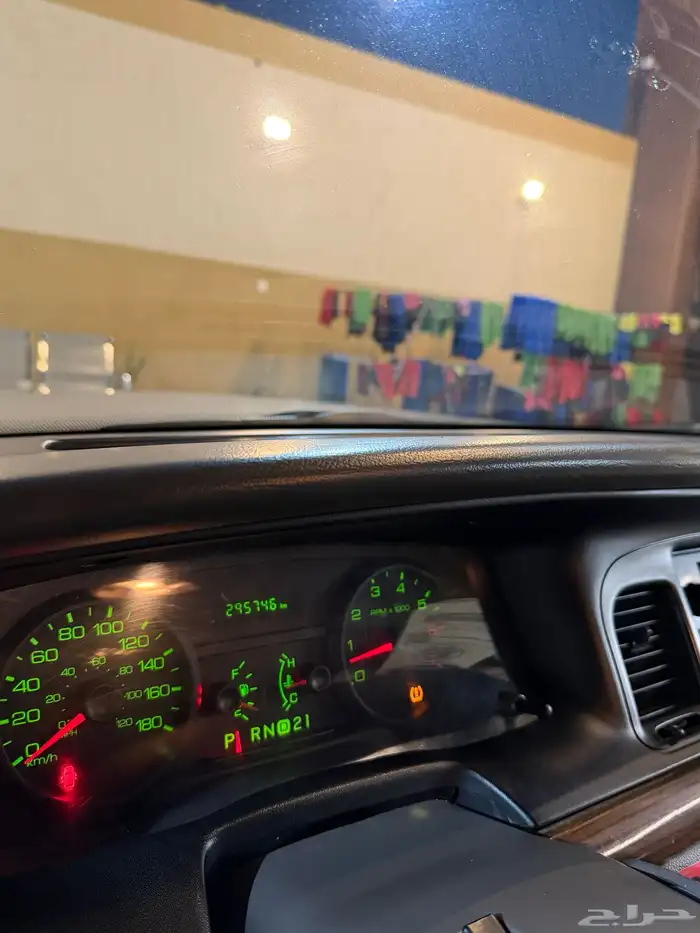 فورد فكتوريا 2