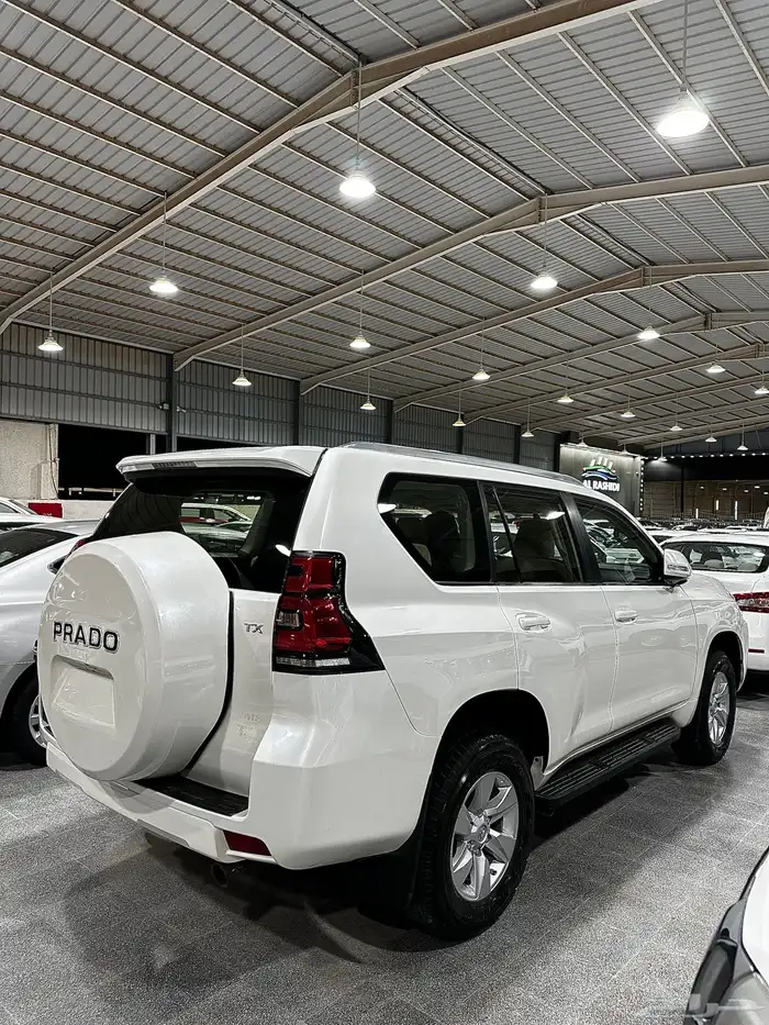 برادو ديزل 2020 بريمي سبير علاق لدى معرض(عبيد الرشيدي) 3