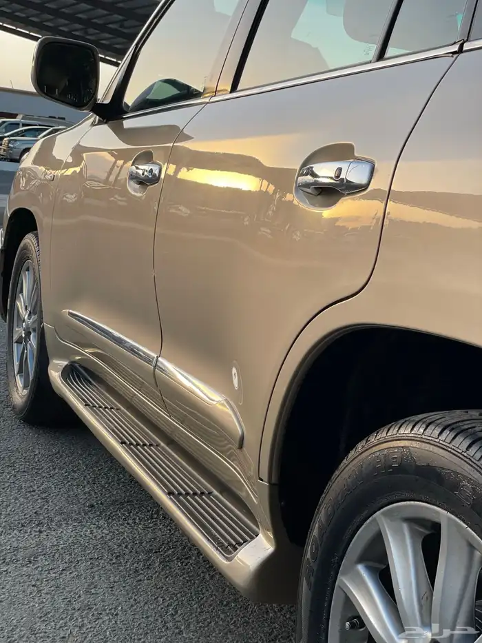 جيب لكزس فل 5