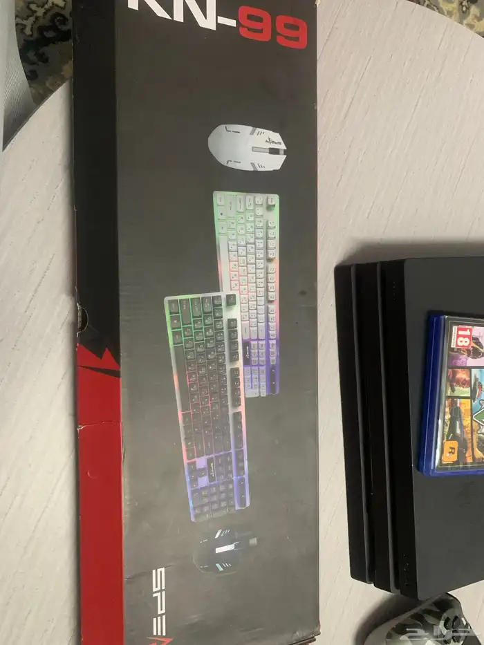 للبيع سوني فور برو 5