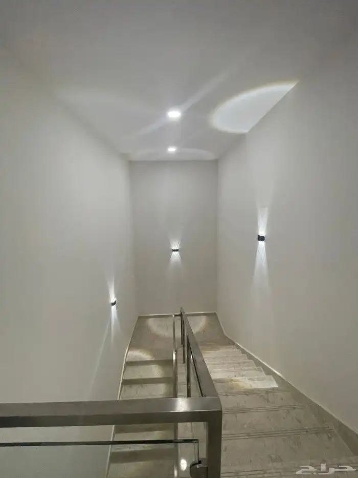 للإيجار فيلا المشرقية حي الجنادرية 28