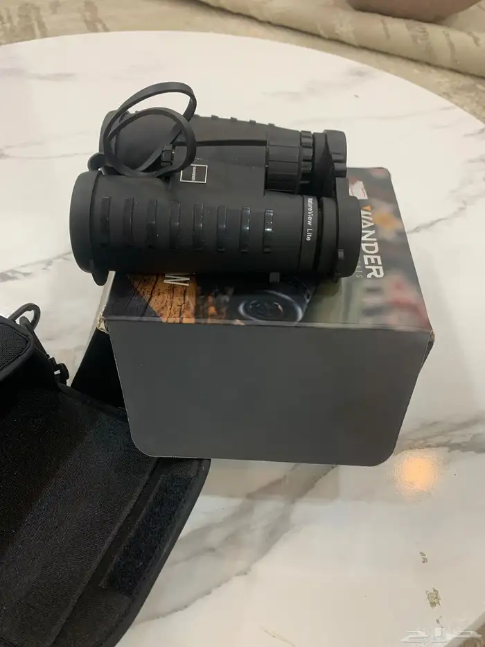 دربيل صيني درجه اوله مريح للعين 10x42 الحد 350 0