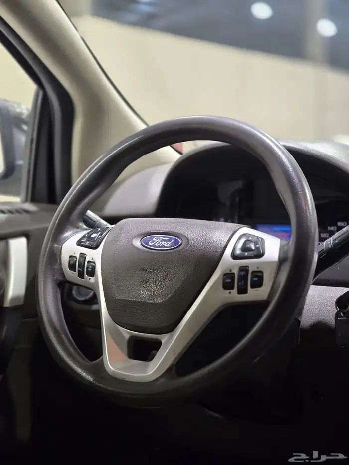 فورد ايدج موديل 2013 بحالة ممتازة 13