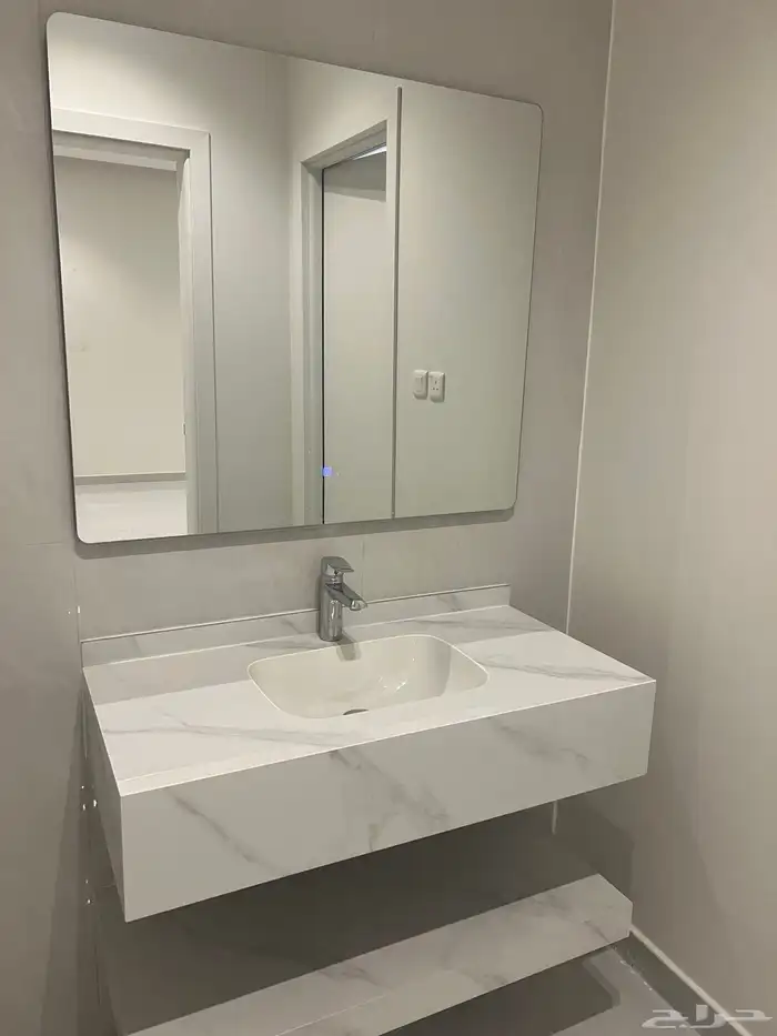 شقق جديدة فاخرة للايجار بحي السكب 9