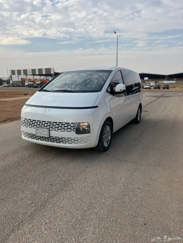 فان هونداي ستاريا 0