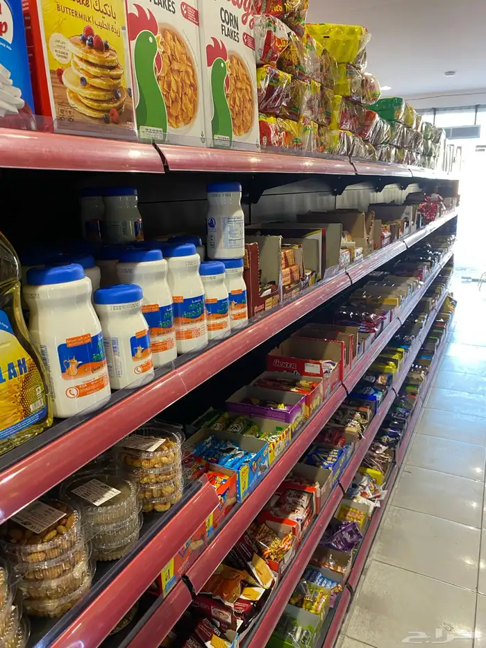 بقاله للتقبيل في راس تنوره 31