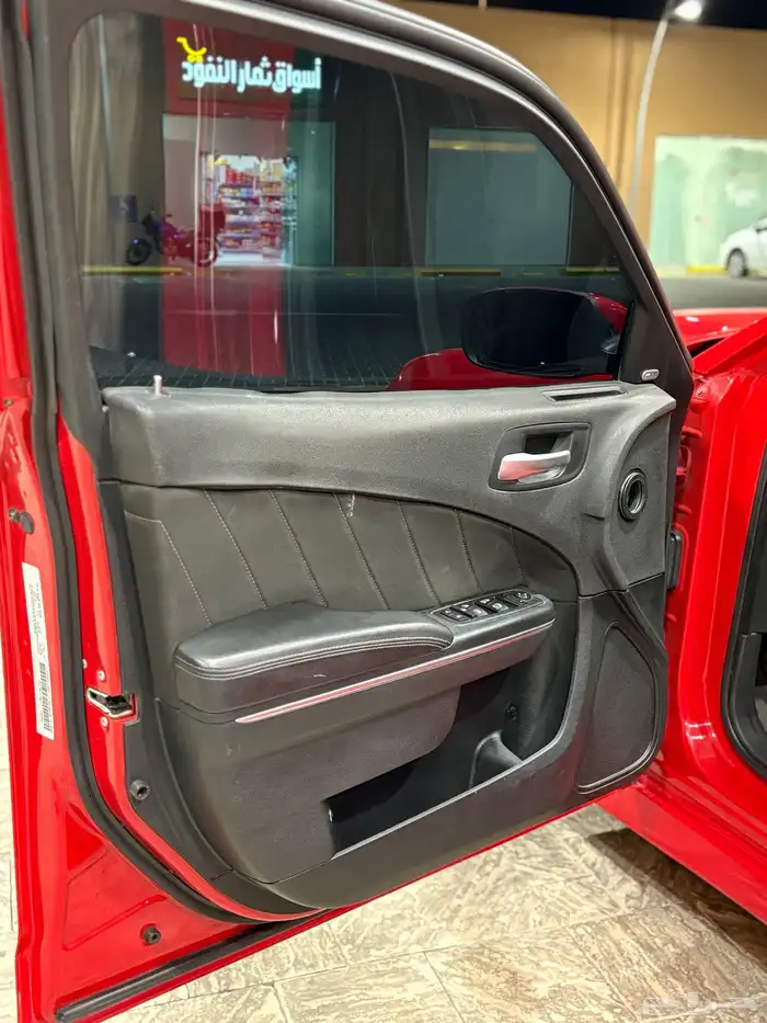 دوج تشارجر 2018 شرط v8 12