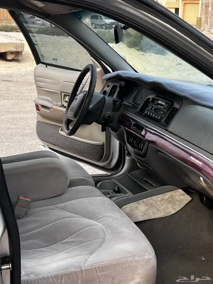 فورد 2002 فكتوريا 8