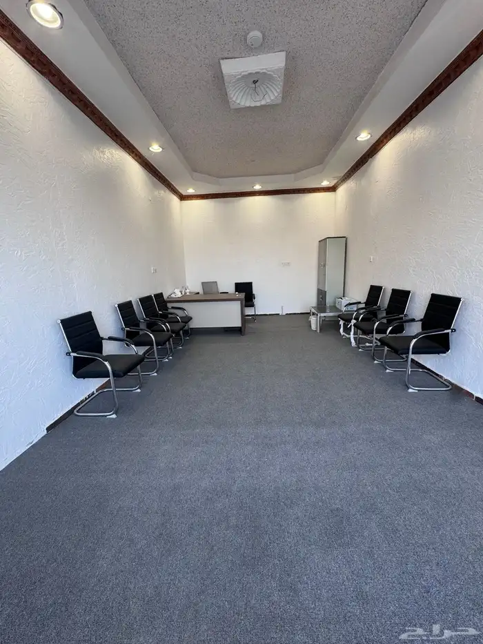 اثاث مكتب للبيع 0