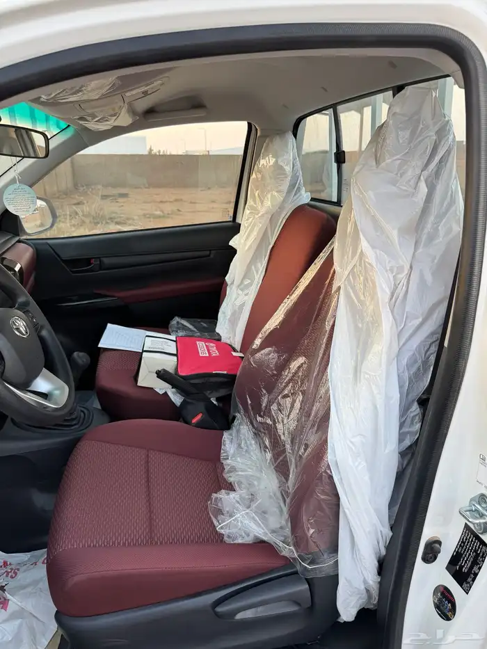 هايلوكس غماره 2023 فل كامل اصفار 46