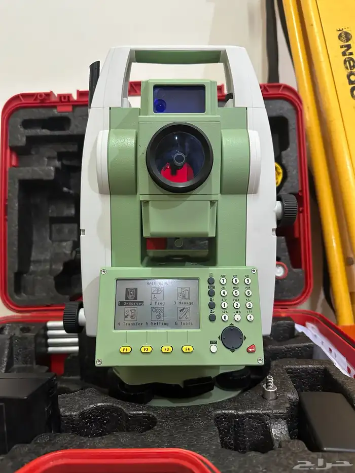 جهاز مساحة توتل استيشن لايكا TS 09 3