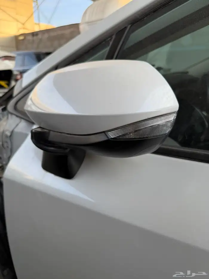 مرايات كرولا اصلية 0