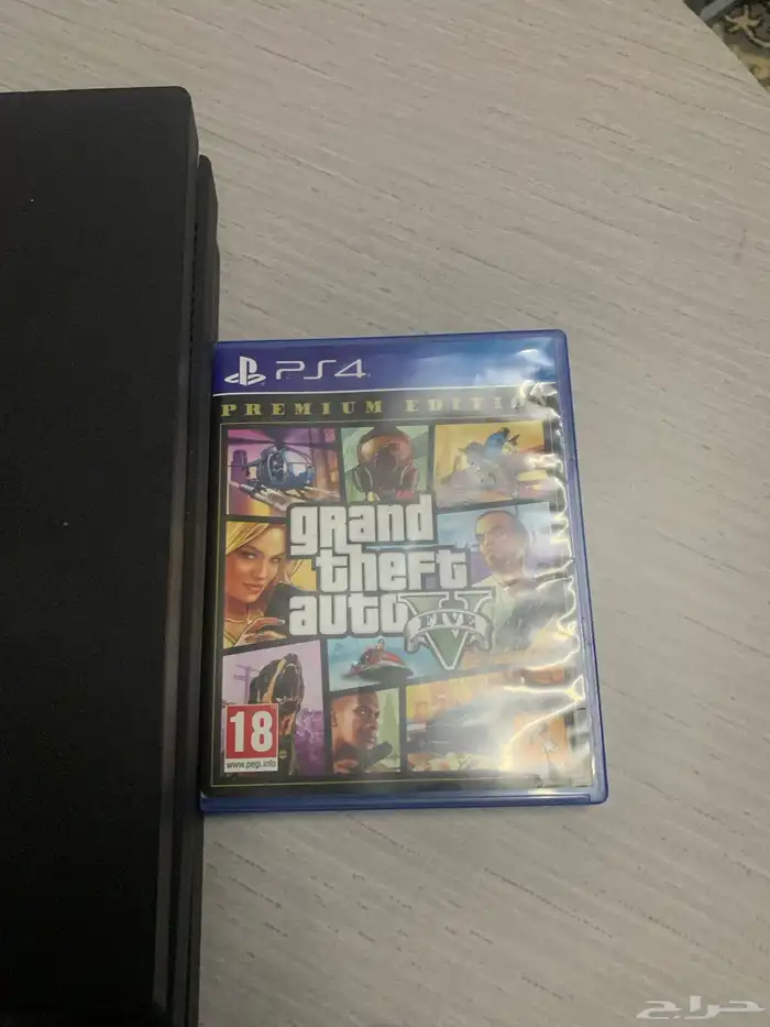 للبيع سوني فور برو 2