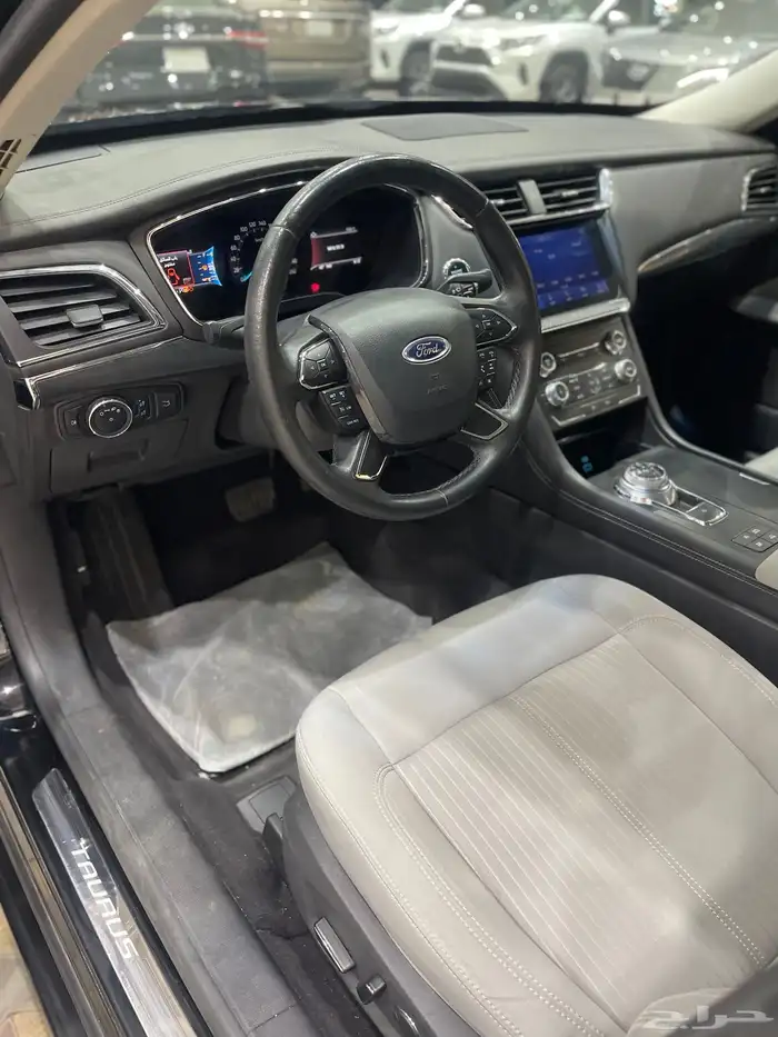 فورد توروس موديل2022 6