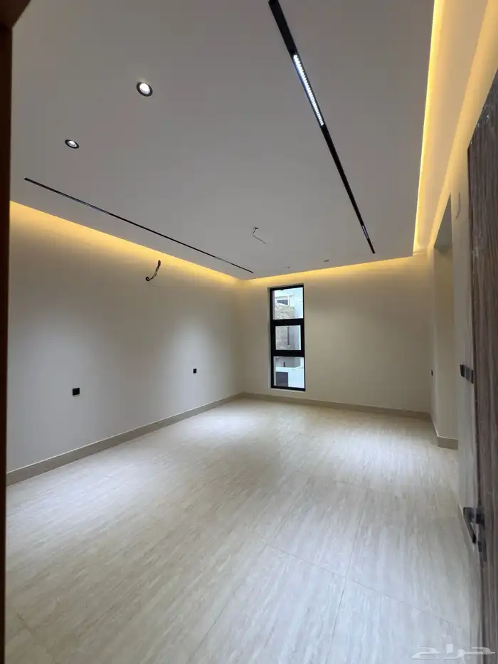 للبيع فلل مودرن بتصميم عصري ابها حى الزهور طريق المحاله ب 26