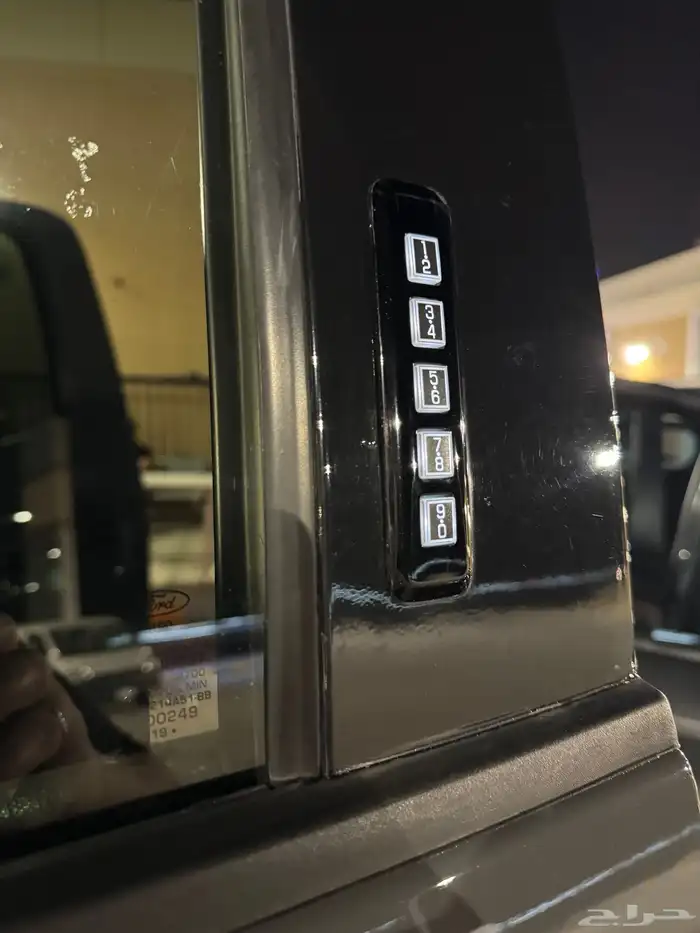 رابتر فورد F150 11