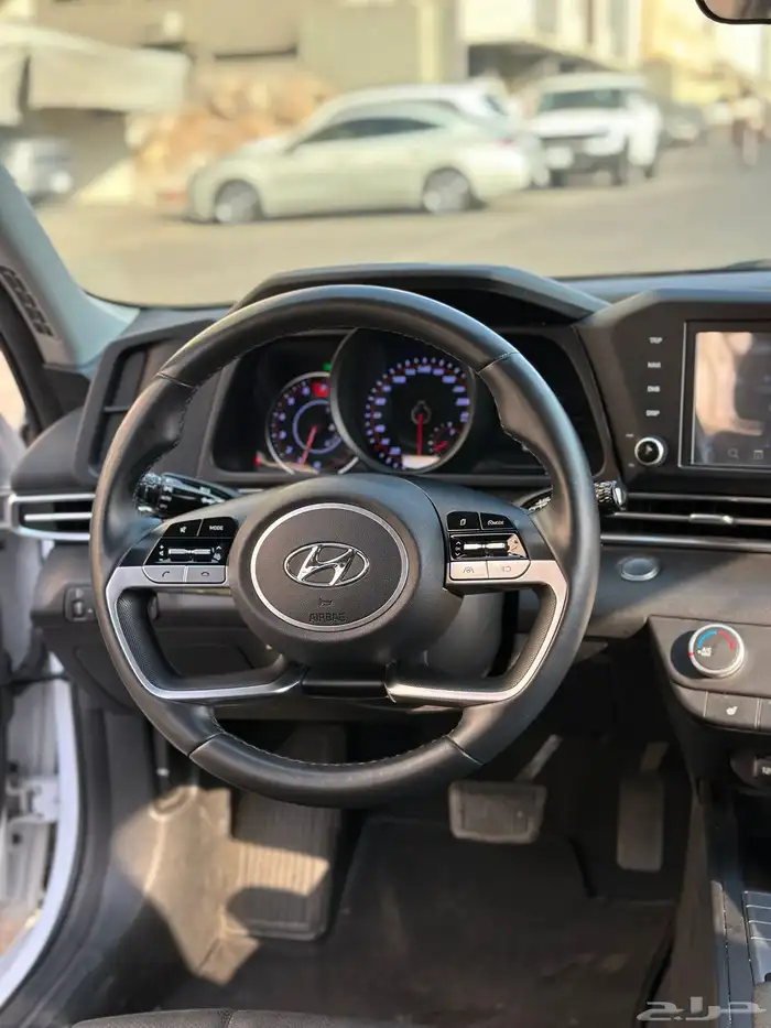 اللنترا 2021 بنزين 33