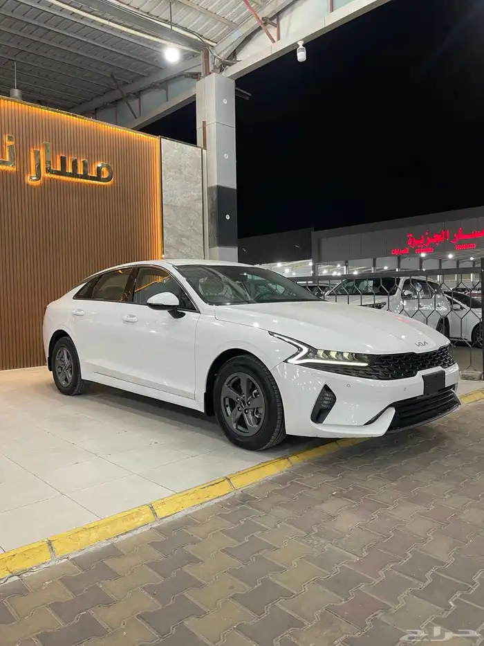 كيا كي5 موديل 2023 ستاندر 2