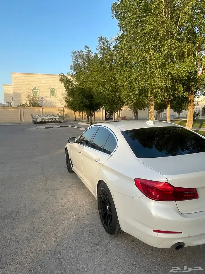 بي ام 520 2018 0