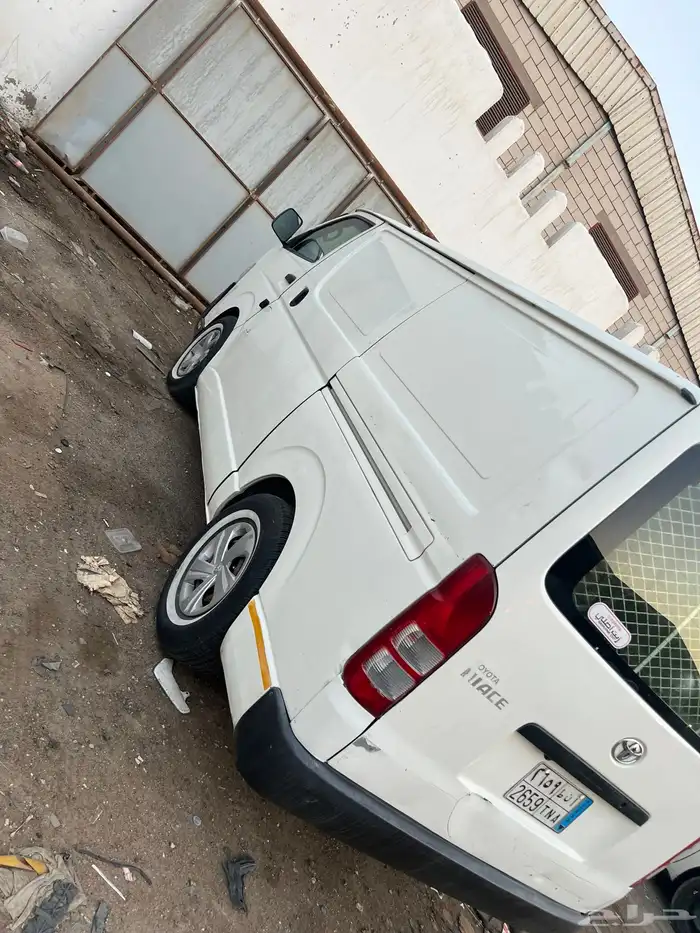 بااص هيس. 2013 بنزين 0