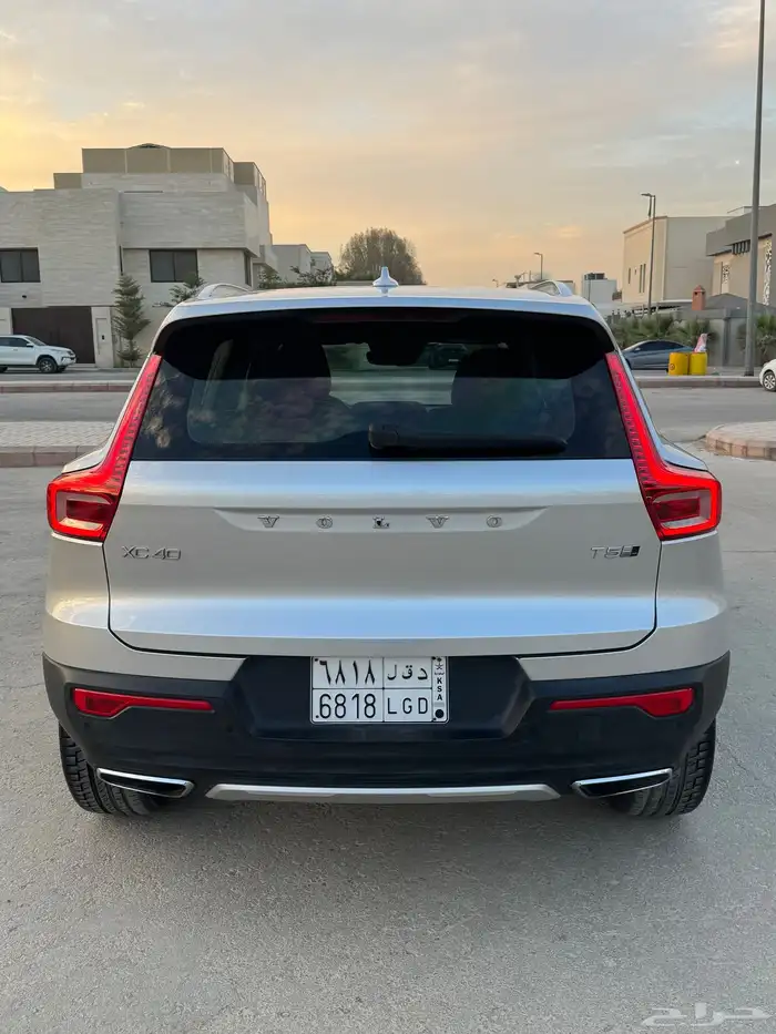فولفو XC40 T5 Inscription اعلى فئة 6