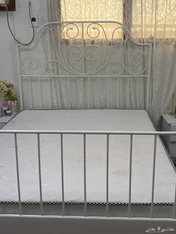 سرير ايكيا 0