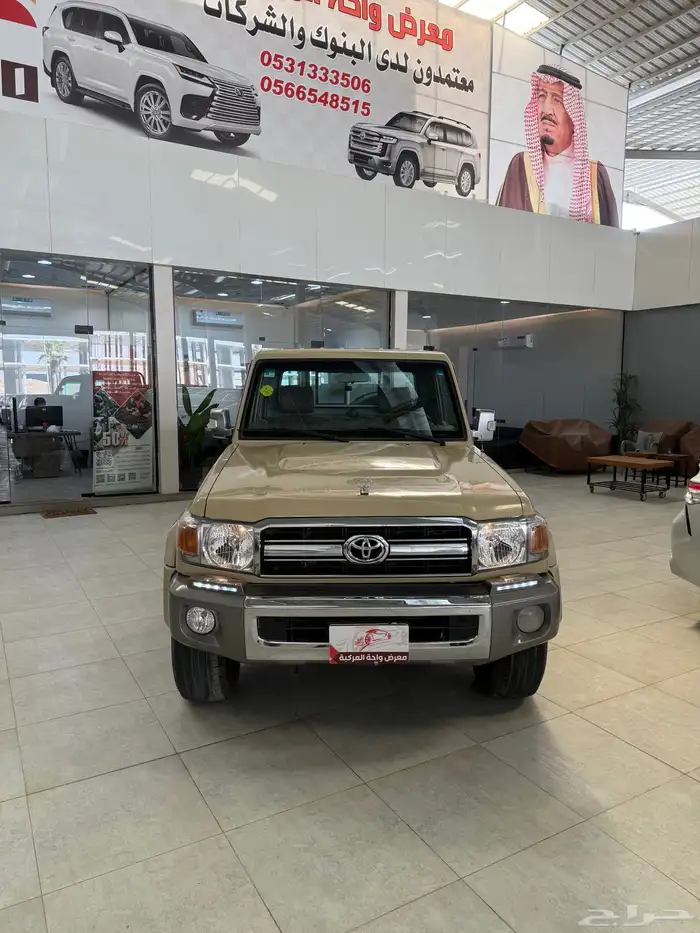 تويوتا شاص بنزين 2014 بريمي مالك اول 0