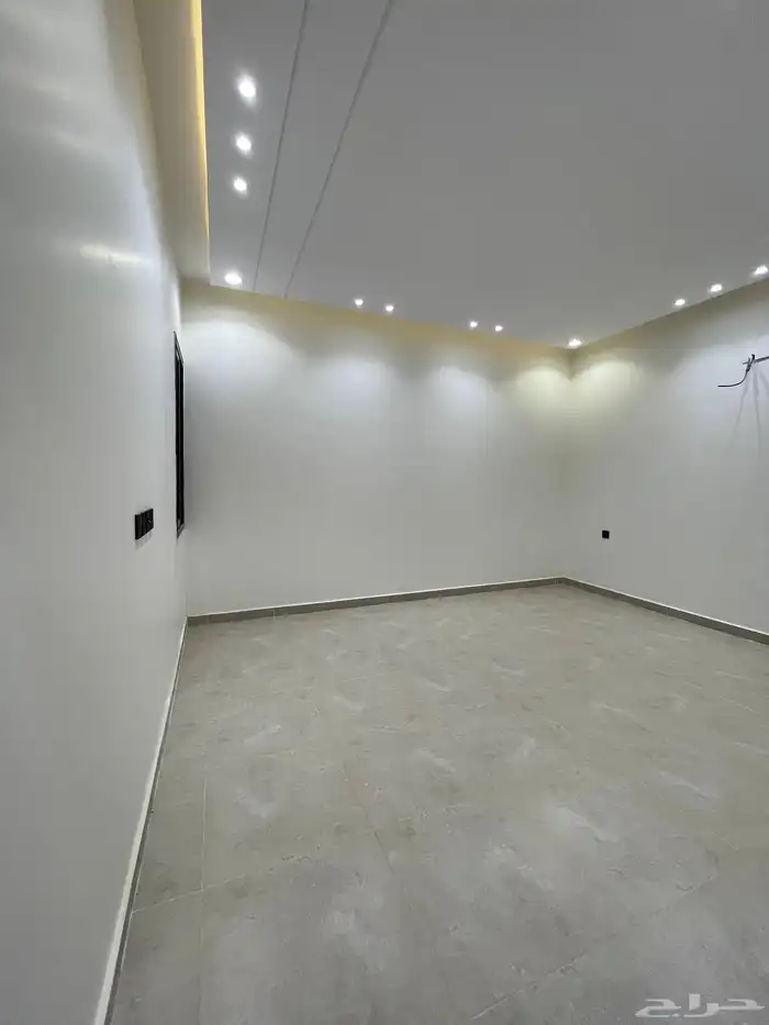 للبيع شقق مودرن تشطيب راقي بالمحاله ابها بسعر 500 الف 20