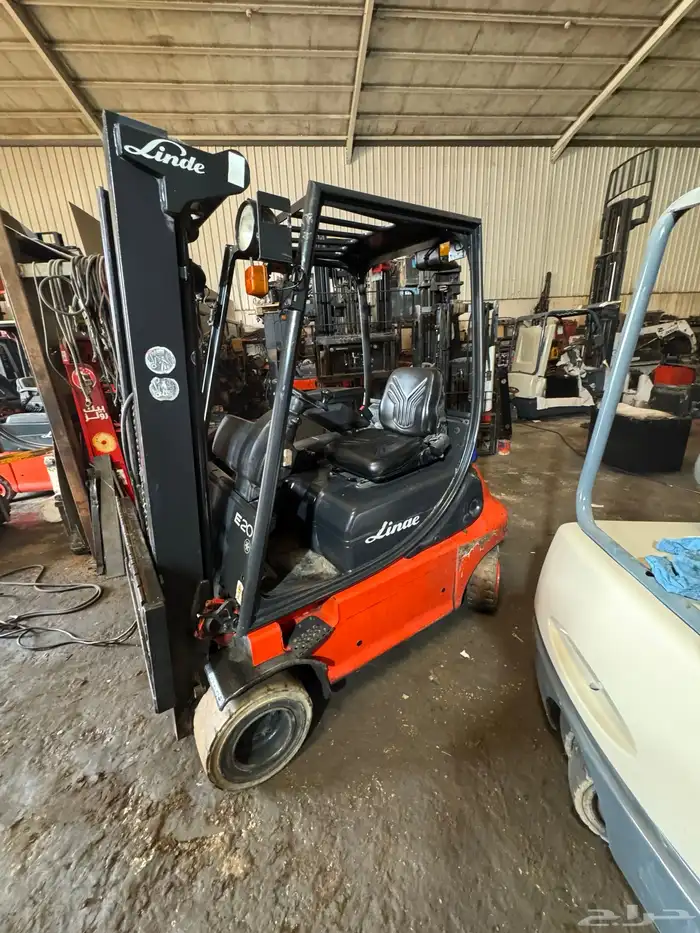 فوركليفت كهربا ليندي الماني للبيع 2013 6