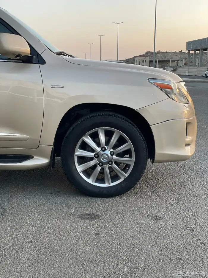 جيب لكزس فل 15