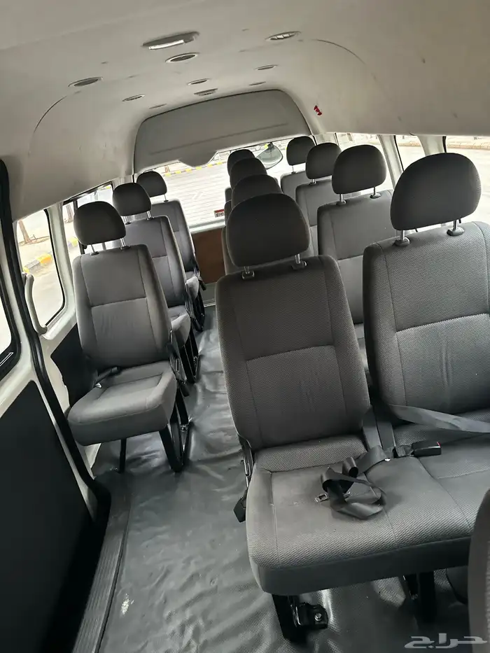 تويوتا باص ركاب سقف موديل 2018 قير عادي ديزل شامل الضريبة 11