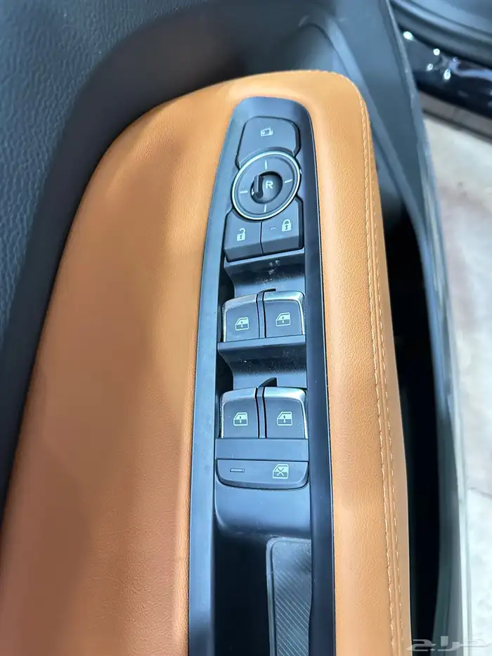 فورد تيريتوري تيتانيوم 2026 10