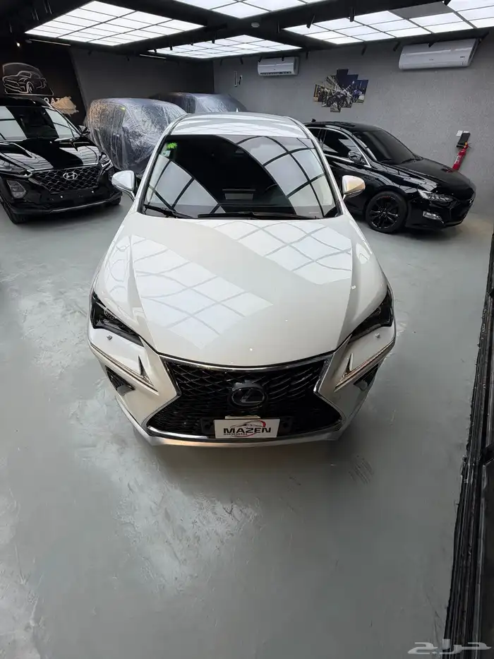 لكزس NX200 6
