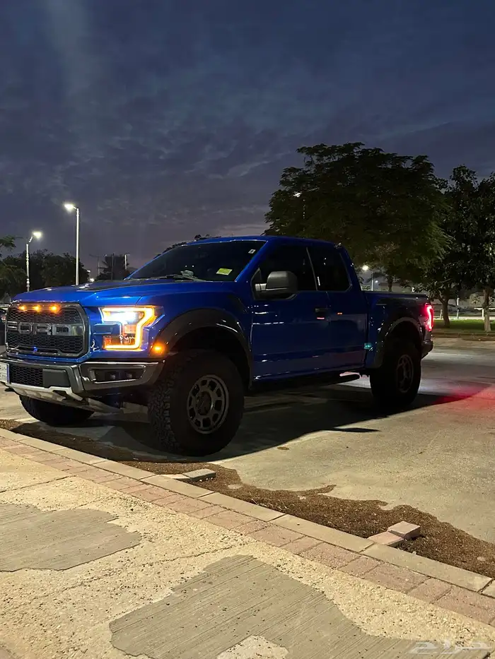 فورد رابتر 11