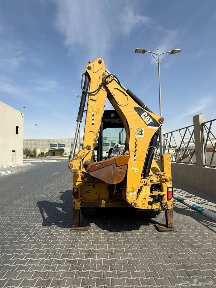 جي سي بي للبيع موديل 2008 معاه بطاقه جمروكيه 5