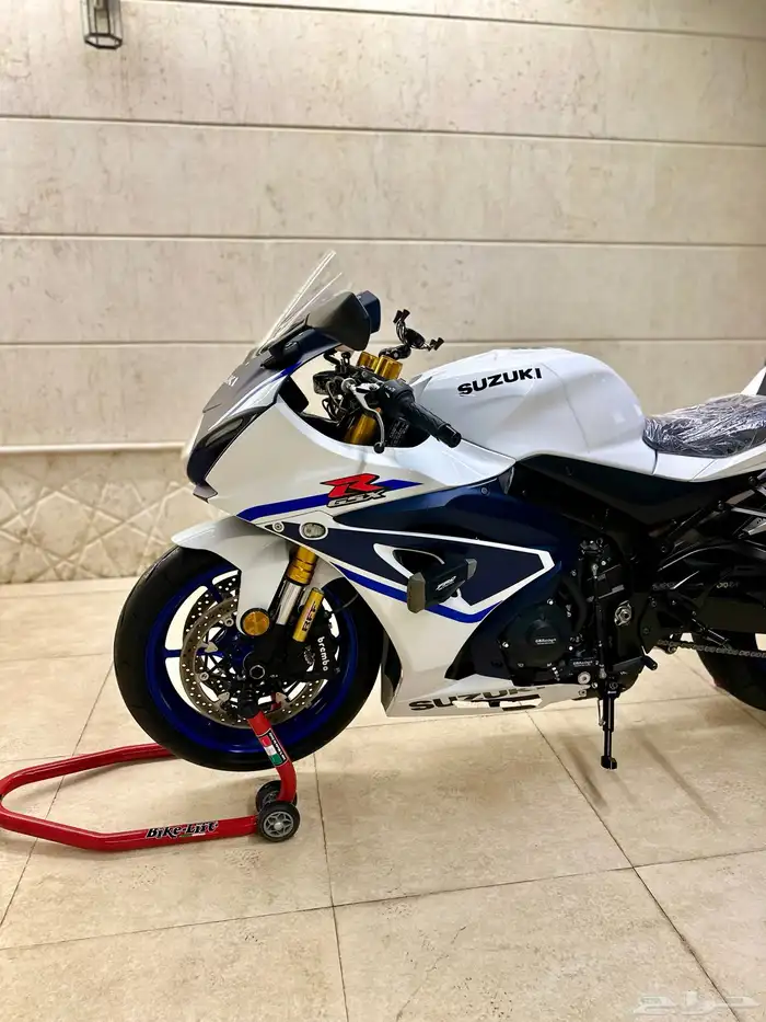للبيع ريس سزوكي 1000RR باريان 9
