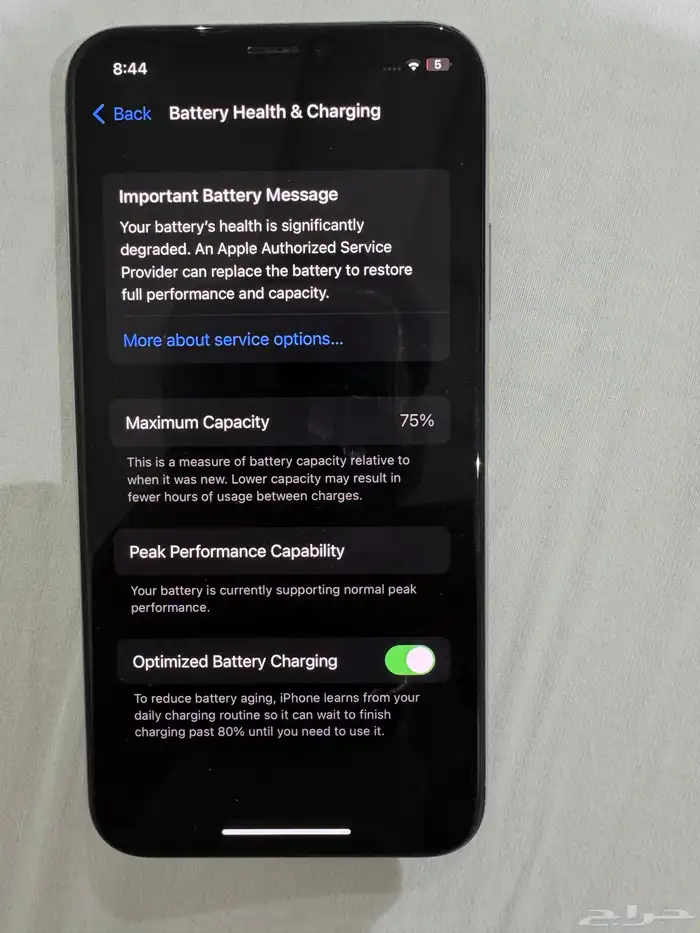 للبيع  iPhone X   سعة 64GB   لون أبيض (Silver) 6