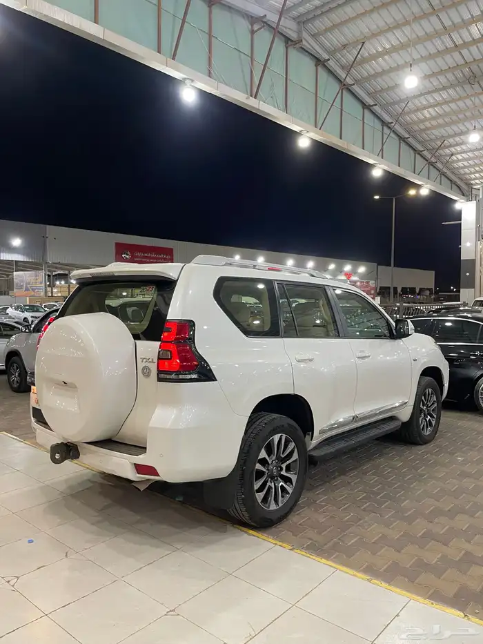 برادو موديل 2023 (6سلندر) 8