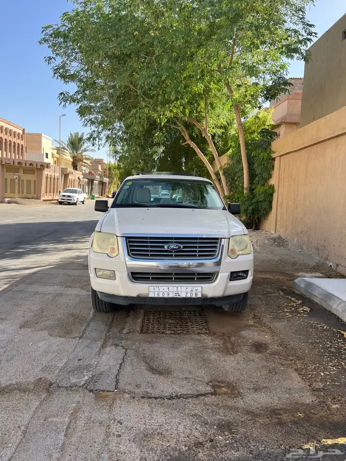 للبيع اكسبلور 2010 دبل 6