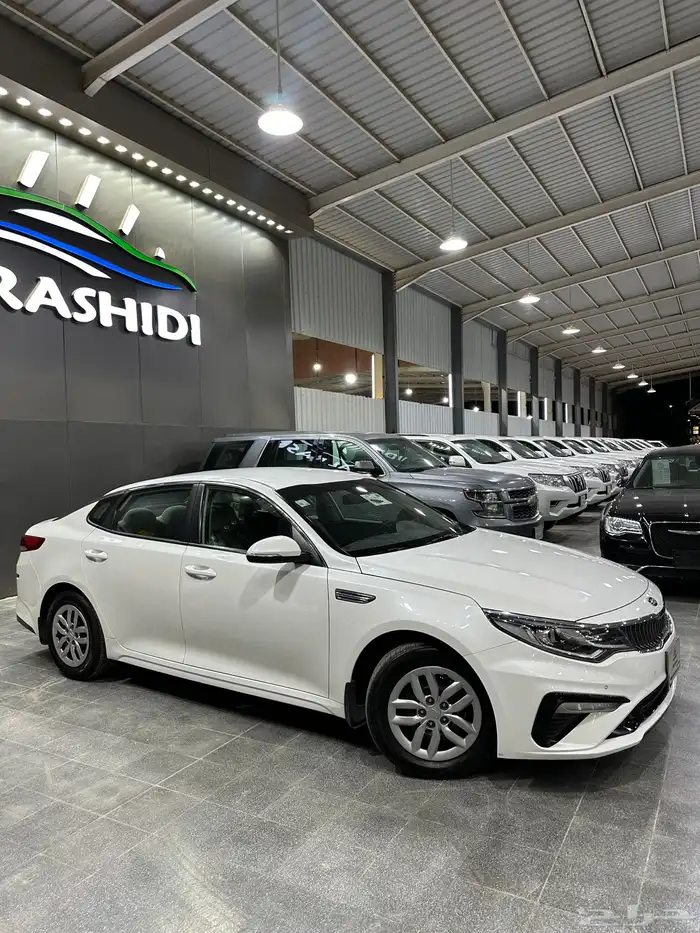 كيا اوبتيما 2020 لؤلؤي لدى معرض(عبيد الرشيدي) 11