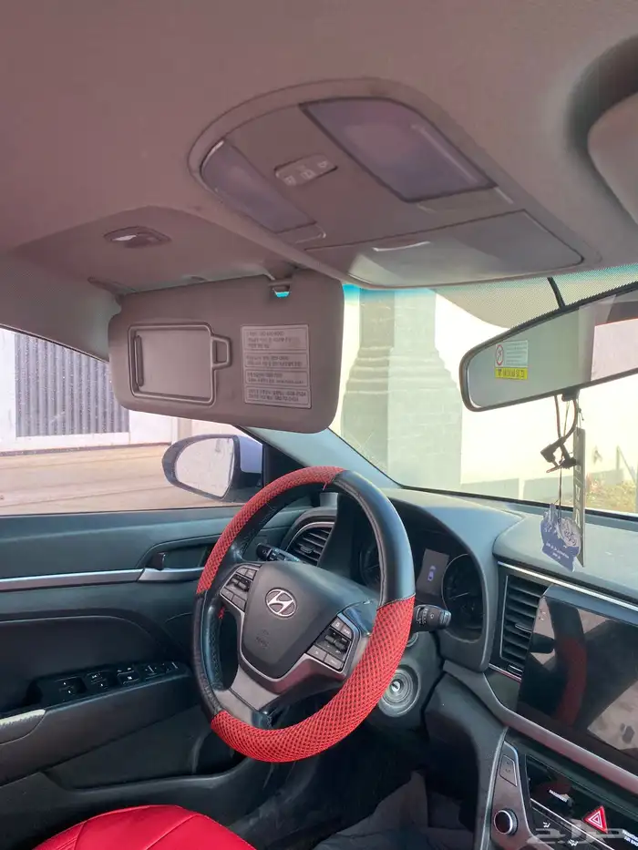 للبيع انترا 2017 ديزل 4