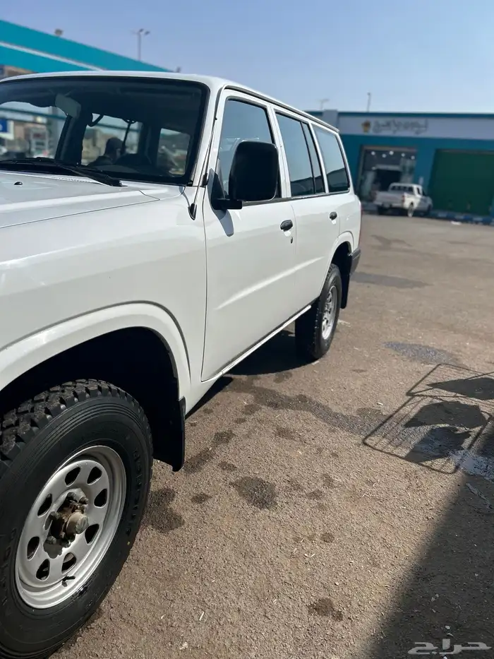 جيب نيسان باترول 8