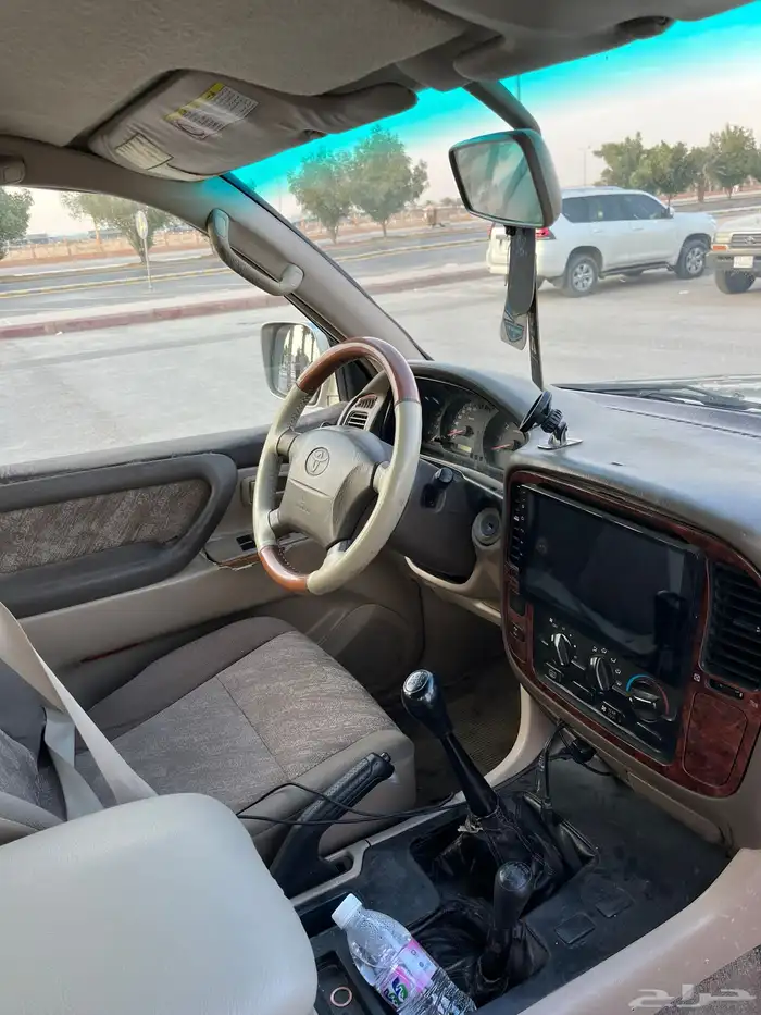 لاندكروزر صالون2001 مجدد قير عايدي اساس. 8