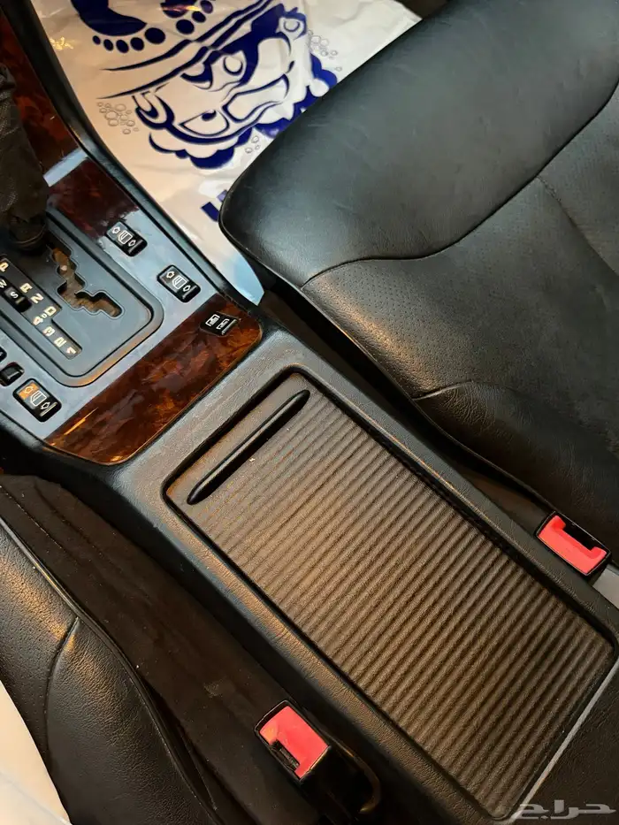 مرسيدس شبح موديل 97 مخزن نضيف جدا ممشى قليل وكاله 26