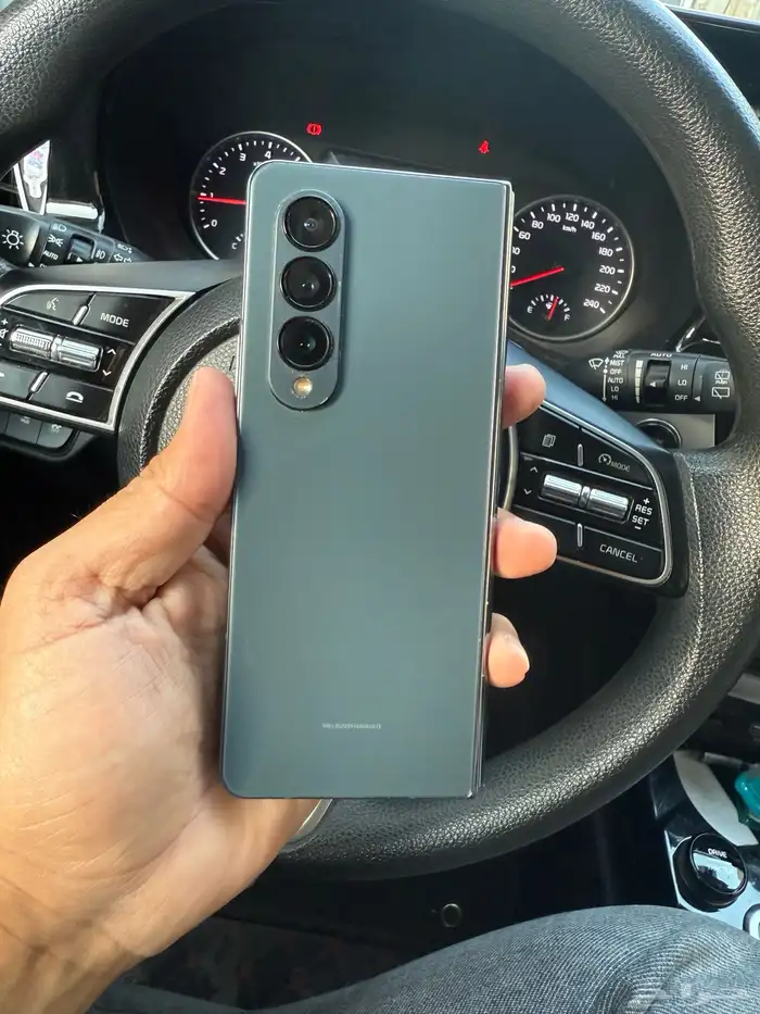 جوال سامسونج جالكسي فولد 4 جيل خامس 256 قيقا 2